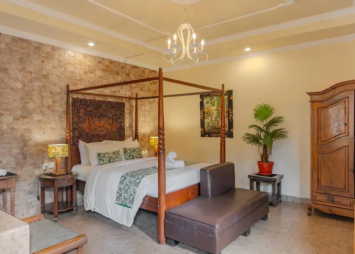 Menzel * Nusa Dua (Bali)