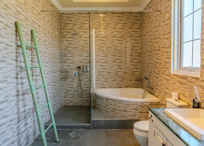 Villa Menzel Nusa Dua (Bali)